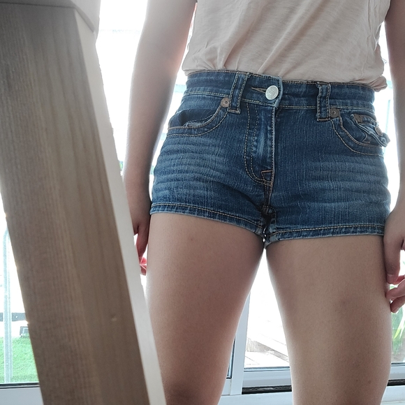 True Religion Jean Short Shorts Size 29 - Picture 1 of 8